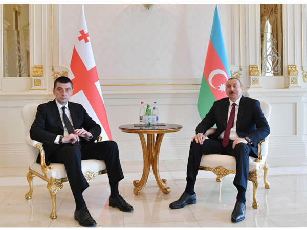 Azərbaycan Prezidenti İlham Əliyev Gürcüstanın Baş Naziri Giorgi Qaxariyanı qəbul edib 